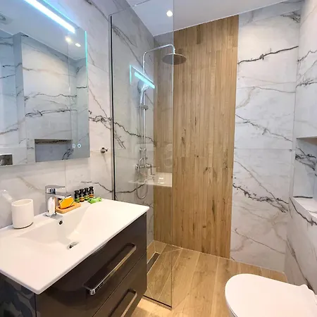 Diamond A3 Apartman *